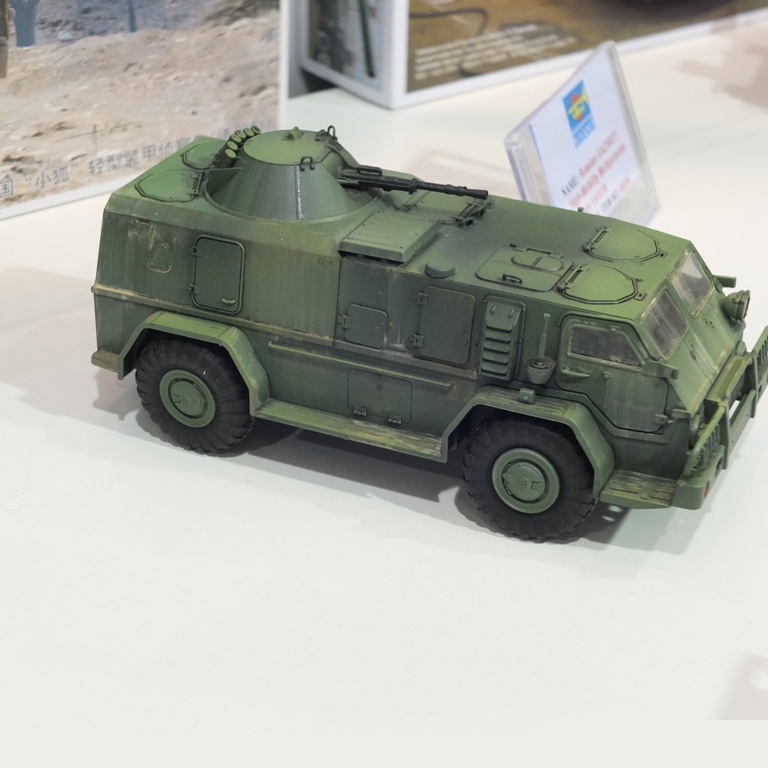 trumpeter_hobby_boss_23_of_77.jpg