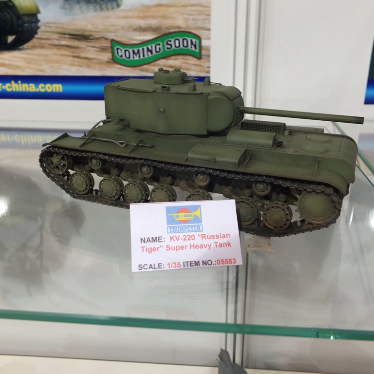 trumpeter-hobby_boss_33_of_80.jpg