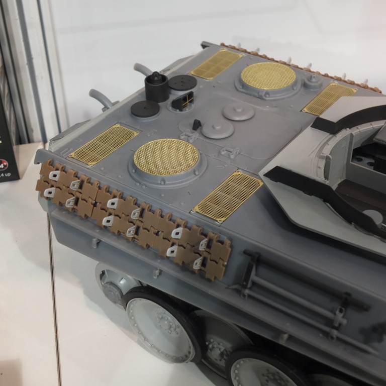 trumpeter-hobby_boss_45_of_80.jpg