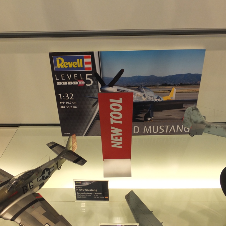 revell_24_of_44.jpg