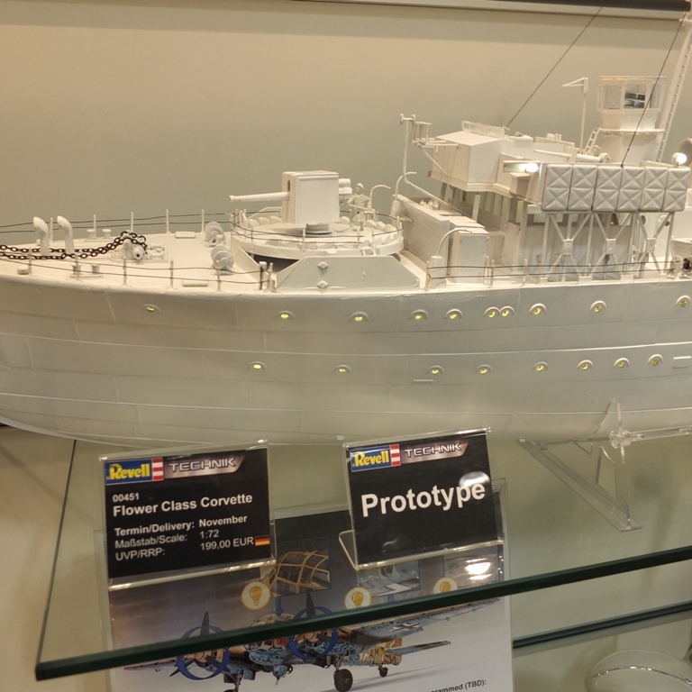 revell_37_of_44.jpg